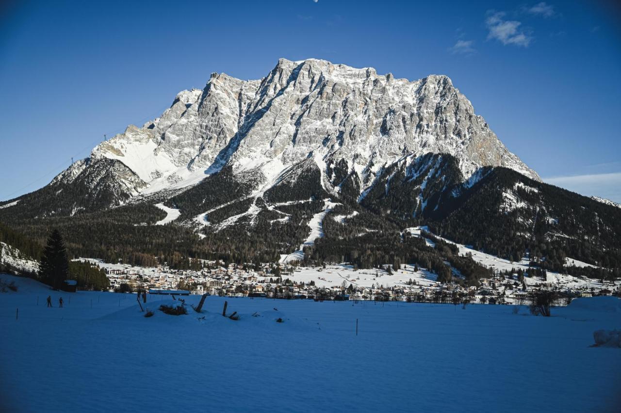 Hotel Tirolerhof - Familotel Zugspitze Ehrwald Exterior foto